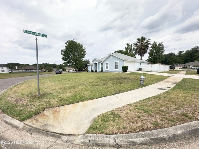 248 Dover Bluff Dr in Orange Park, FL - Building Photo - Building Photo