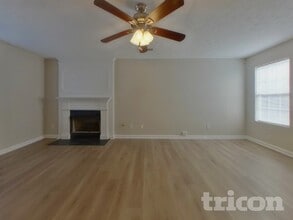 6238 Leverett Dr in Stonecrest, GA - Building Photo - Building Photo