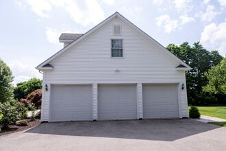 209 NY-343 in Millbrook, NY - Building Photo - Building Photo