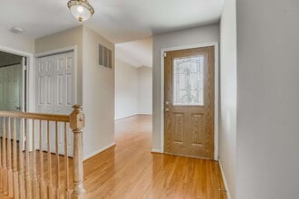 1417 Kingstream Dr in Herndon, VA - Building Photo - Building Photo