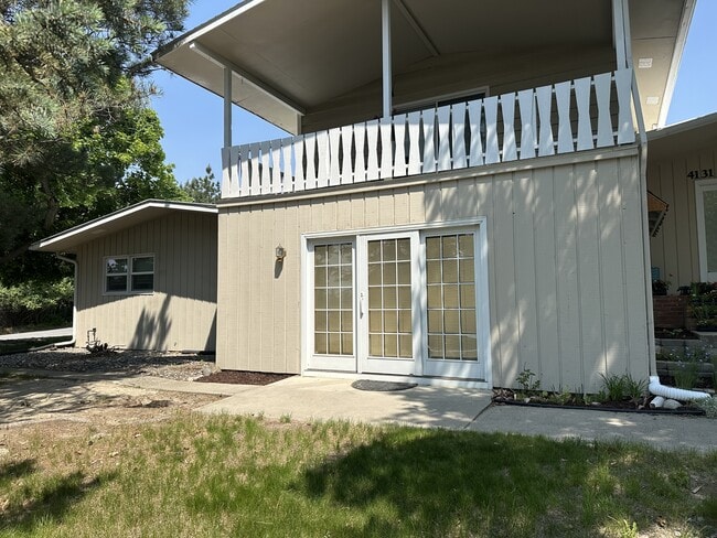 property at 4131 Rimrock Rd