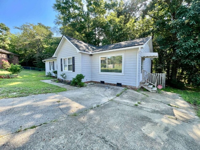 1505 Diamond Rd in Fayetteville, NC - Building Photo - Building Photo