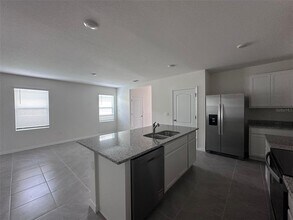 3635 Ft Mellon Ln in Sanford, FL - Building Photo - Building Photo