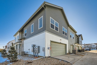 1923 S Gold Bug Wy in Aurora, CO - Foto de edificio - Building Photo