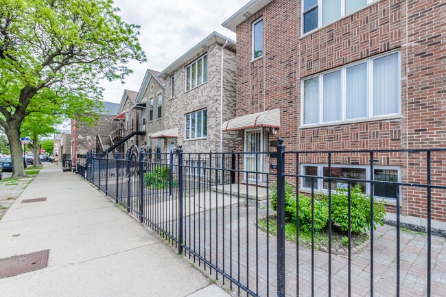 1343 W 31st St in Chicago, IL - Building Photo - Building Photo