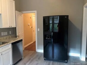 Room in House on Priory Ct in Charlotte, NC - Building Photo - Building Photo