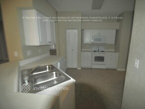 1306 Sweet Gum Dr in Brandon, FL - Foto de edificio - Building Photo