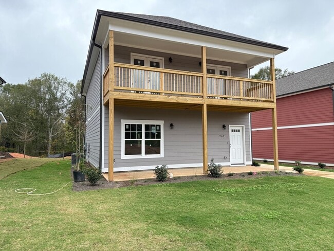 property at 250 Bella Wy