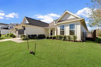 2339 Pale Star Dr in Conroe, TX - Building Photo - Building Photo