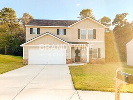 224 Indian Lake Trail in Villa Rica, GA - Building Photo