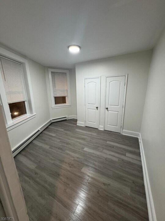 1109 Main St in Paterson, NJ - Building Photo