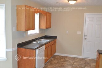 5503 Tunbridge Wells Rd in Lithonia, GA - Building Photo - Building Photo