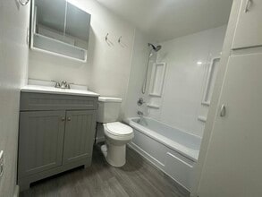 827 16th St in Sparks, NV - Building Photo - Building Photo