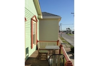 2108 25th St in Galveston, TX - Building Photo - Other