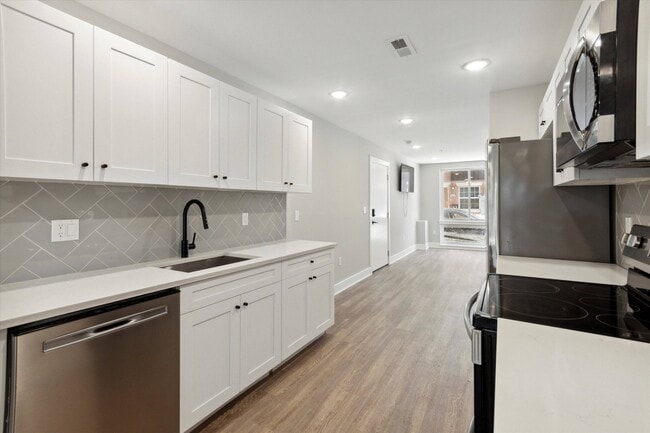 1914 N Gratz St in Philadelphia, PA - Building Photo - Building Photo