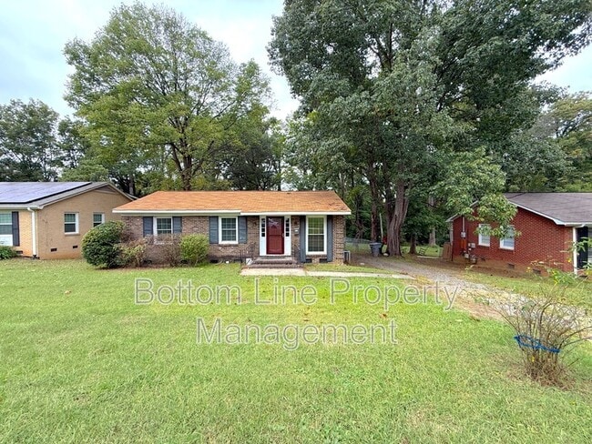 property at 3432 Sargeant Dr
