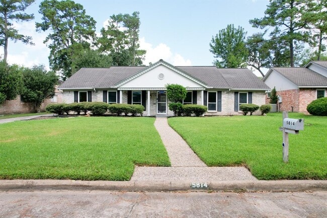 property at 5814 Old Lodge Dr