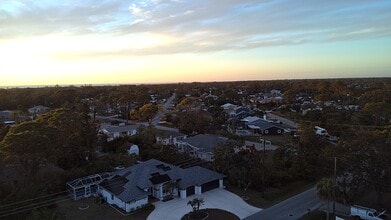 5780 Osprey Rd in Venice, FL - Building Photo - Building Photo