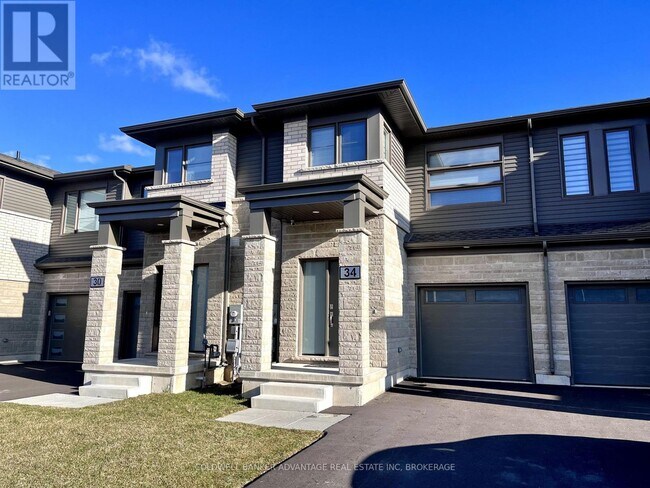 34 W Crk Ct in Welland, ON - Building Photo - Building Photo