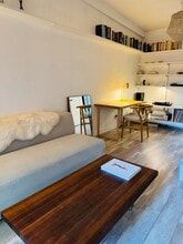 9048 Hargis St, Unit Back house in Los Angeles, CA - Foto de edificio - Building Photo