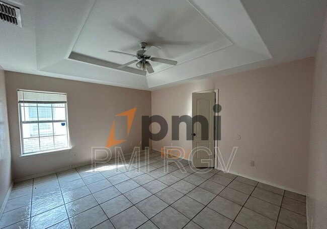 1817 Tierra Dulce Dr in Edinburg, TX - Building Photo - Building Photo