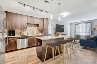 The View at Golden Ridge in Golden, CO - Foto de edificio - Building Photo