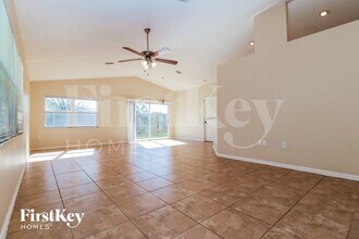 8418 Goldome Dr in Port Richey, FL - Building Photo - Building Photo