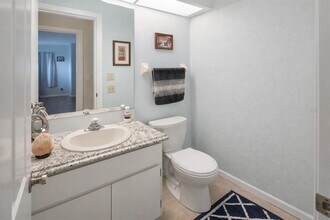 9374 Nakoma Way in Spring Hill, FL - Building Photo - Building Photo