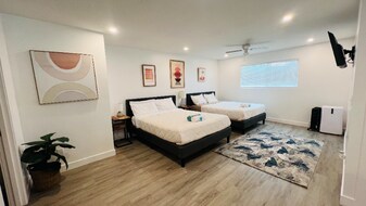 25348 Rick Way in Hayward, CA - Building Photo