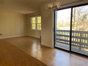 158 N Twin Oaks Ter, Unit 158 in South Burlington, VT - Building Photo - Building Photo