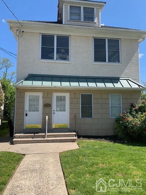 200 Freeman St in Woodbridge Township, NJ - Building Photo