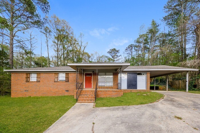 6655 Goodwin Rd in Pinson, AL - Building Photo