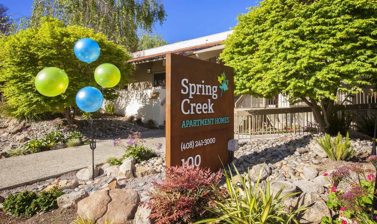 Spring Creek Apartments in Santa Clara, CA - Foto de edificio