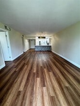 3151 S Palm Aire Dr, Unit 109 in Pompano Beach, FL - Building Photo - Building Photo