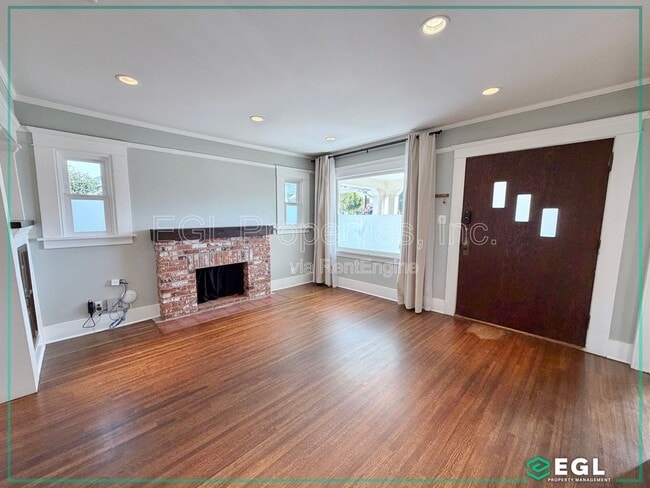 4609 W 17th St in Los Angeles, CA - Building Photo - Building Photo