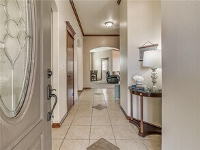 11929 Whitney Way in Oklahoma City, OK - Building Photo - Building Photo