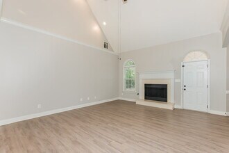 3706 Weeping Way SW in Stockbridge, GA - Building Photo - Building Photo
