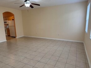 2131 SE Destin Dr in Port St. Lucie, FL - Building Photo - Building Photo