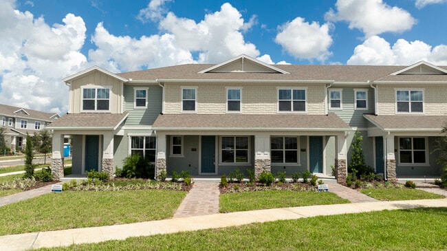 property at 16332 Hamlin Vw St