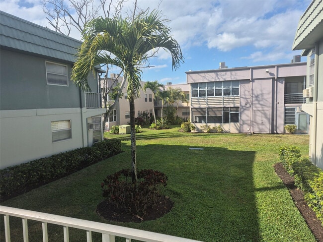 278 Flanders F in Delray Beach, FL - Building Photo - Building Photo