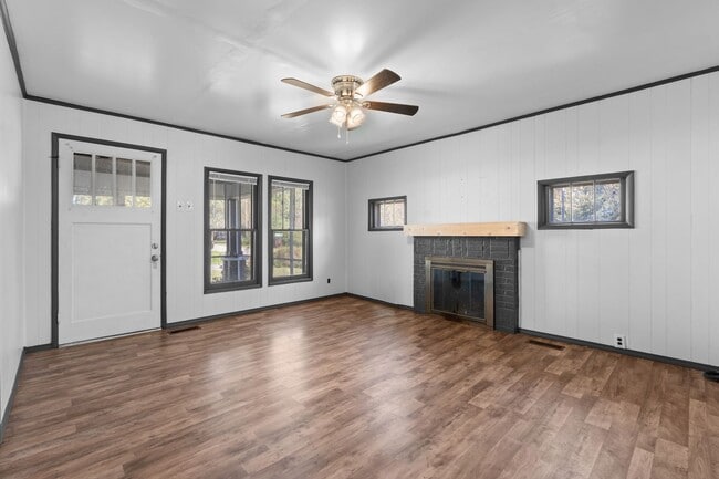 2 Finch St in Portal, GA - Building Photo - Building Photo