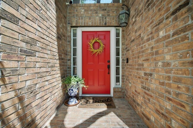 6915 Gentle Oak Dr in Austin, TX - Building Photo - Building Photo