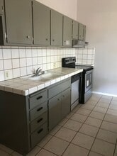 4746 Whitney Ave in Carmichael, CA - Building Photo - Building Photo