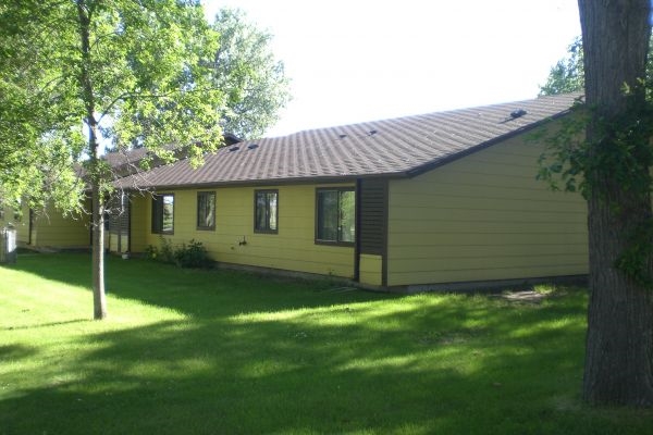 Wing Manor Apartments in Wing, ND - Building Photo