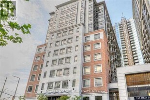 150 Main St W in Hamilton, ON - Building Photo