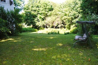 48 High St, Unit Apartment 1 in North Berwick, ME - Building Photo - Building Photo