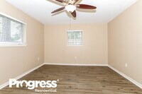 215 Paradise Ln photo'