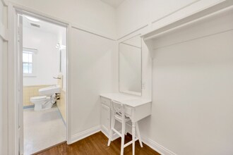 7467 Hollywood Blvd in Los Angeles, CA - Building Photo - Building Photo