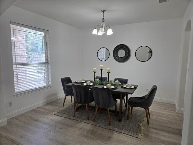 303 Arrowhead Trail in Cedar Park, TX - Building Photo - Building Photo