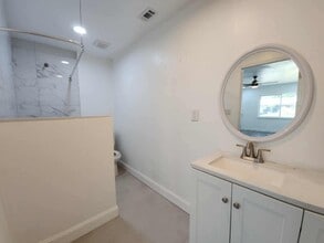 3107 37th Ave W in Bradenton, FL - Building Photo - Building Photo